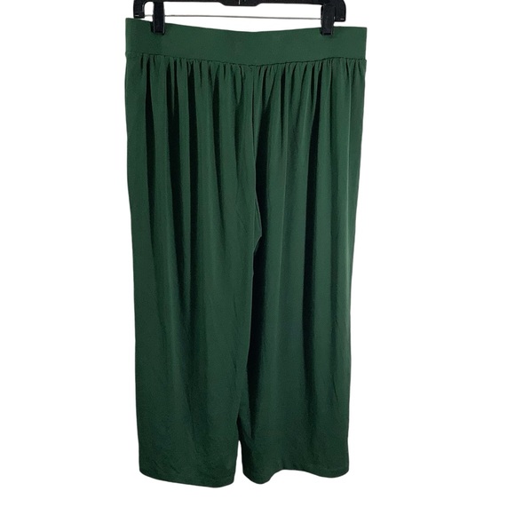 Torrid Green Culotte Pants Wide Legs - Picture 4 of 7